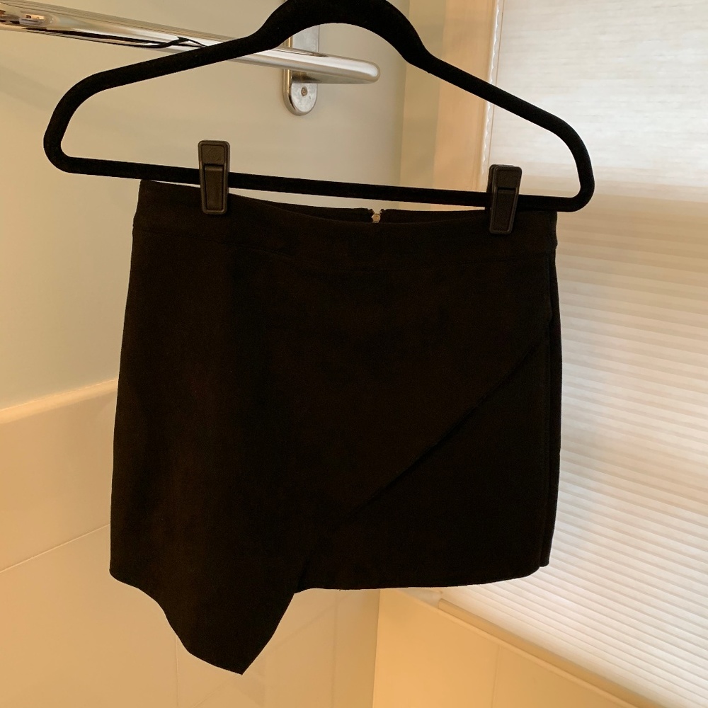 PacSun Kendall & Kylie Suede Black Skirt